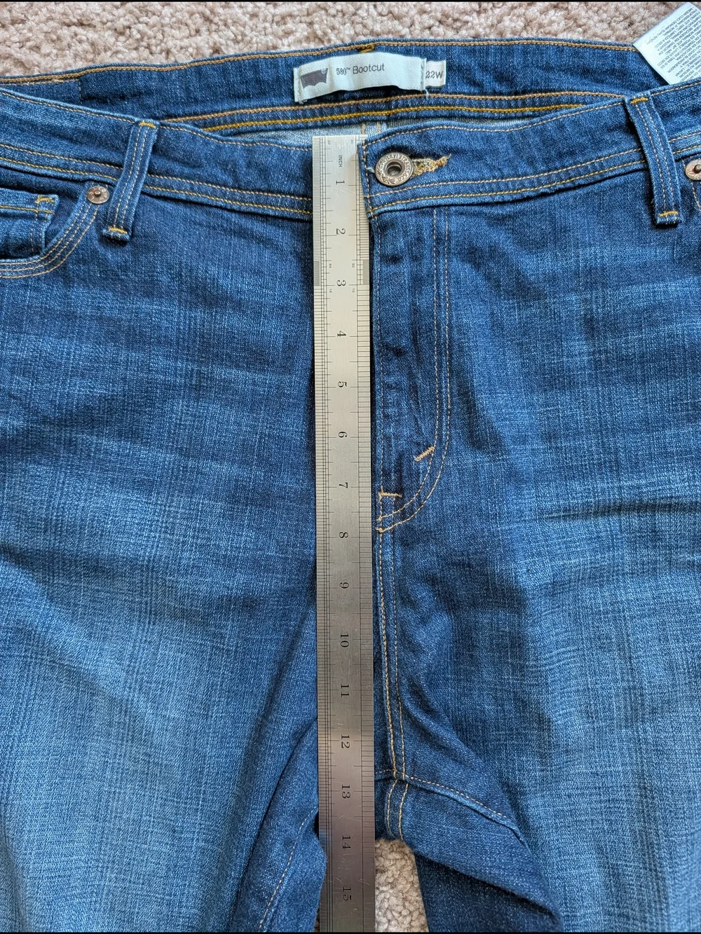Levis patch durable outfit